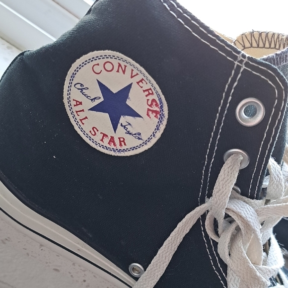 Converse Black Sneakers High-Top Canvas with White Laces - Picture 3 of 10